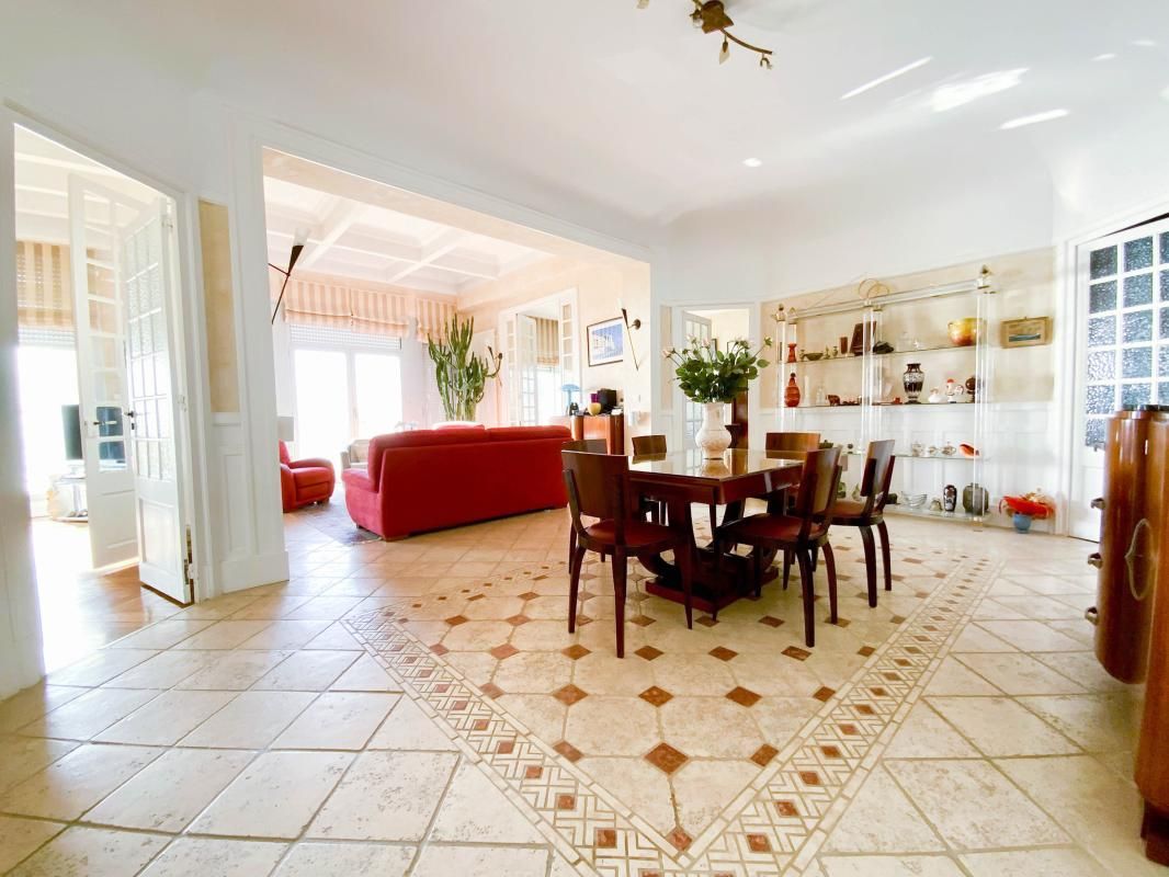 maison 10 Pièces en vente sur Les Sables-d'Olonne (85100)