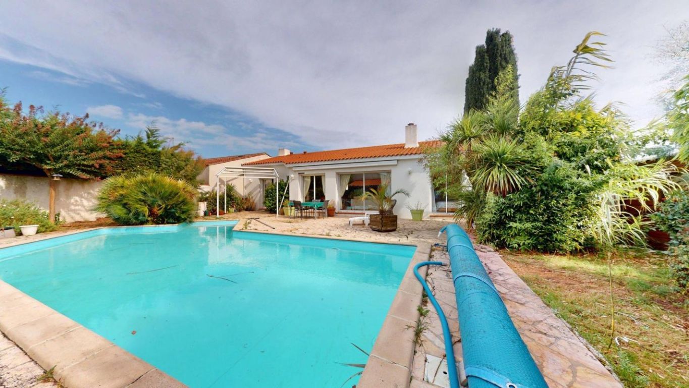 maison 5 Pièces en vente sur Les Sables-d'Olonne (85180) - Plus de details