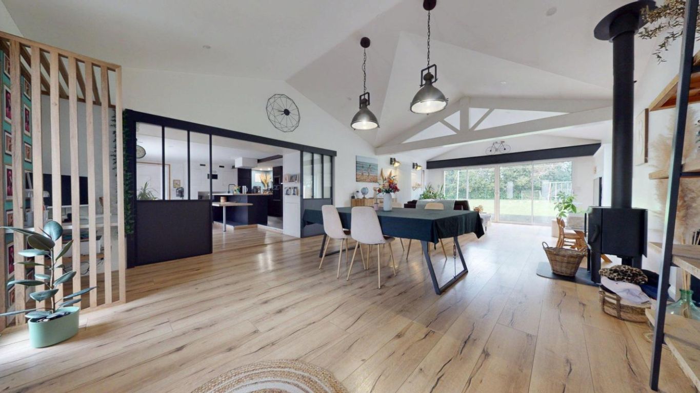 longère 7 Pièces en vente sur Grosbreuil (85440) - Plus de details