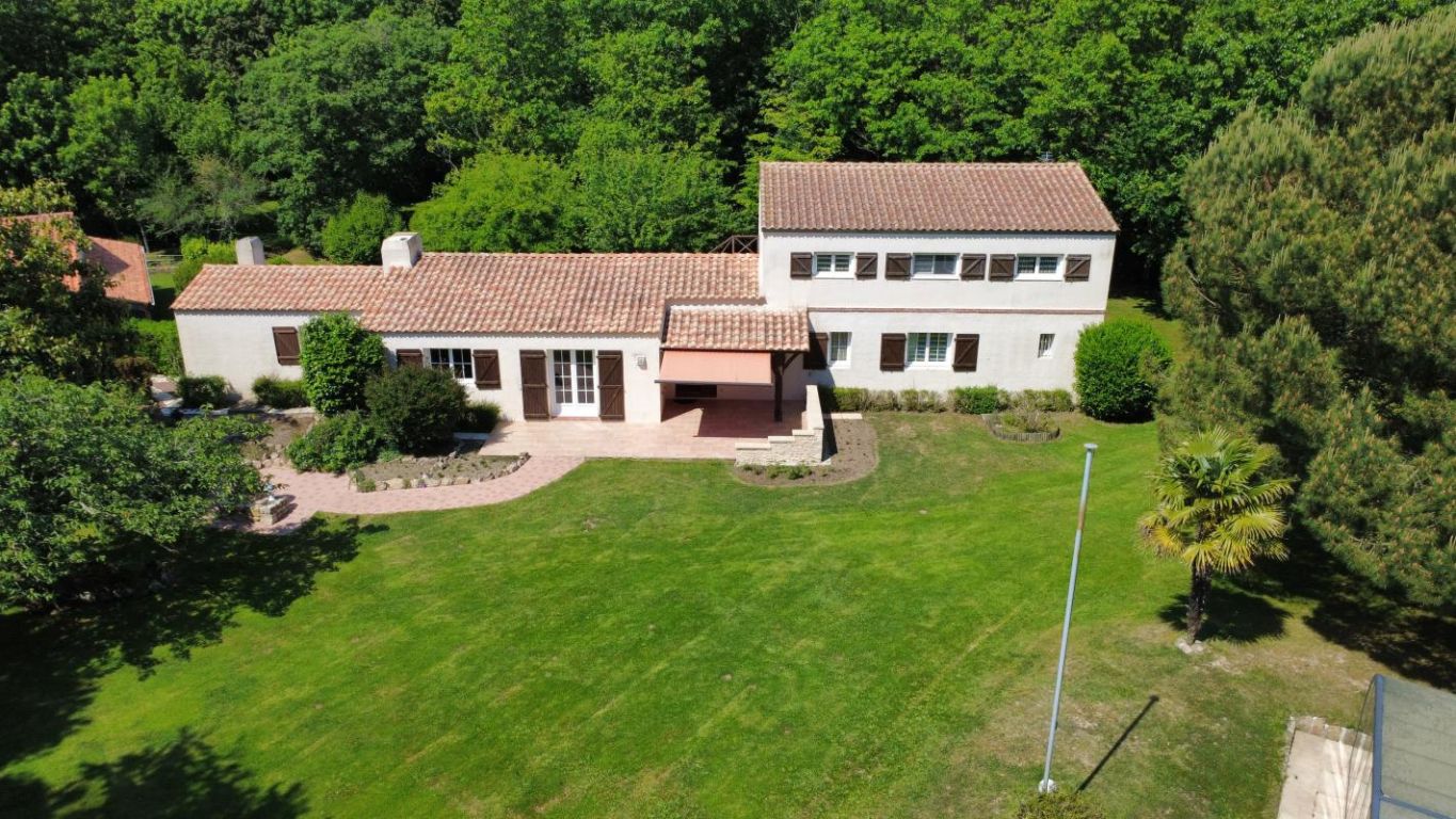 pavillon 7 Pièces en vente sur Les Sables-d'Olonne (85180) - Plus de details